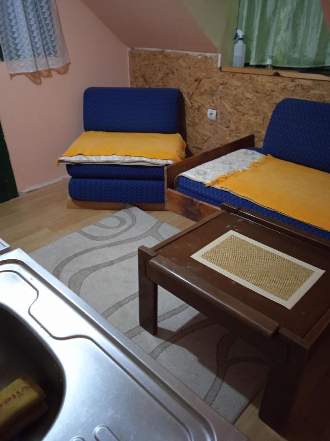 Holiday Home Vila Milka Kremna Exterior foto